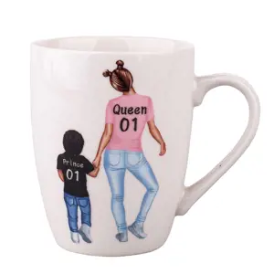 Altom Porcelánový hrnek Queen - boy, 300 ml