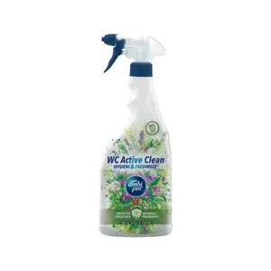 Produkt Ambipur WC Active sprej divoká šalvěj & cedr 750 ml