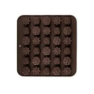 Produkt Banquet Formičky na čokoládu silikonové Culinaria Brown 21,4x20,6 cm