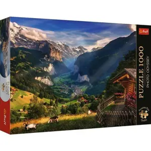 Produkt Trefl Puzzle Premium Plus Photo Odyssey: Údolí Lauterbrunnen, 1000 dílků