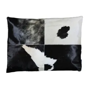 Produkt Bílo-černý kožený polštář s výrazným stehem Stitch Cow -  45*60*15 cm Mars & More