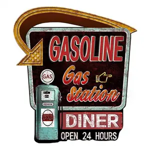 Produkt Černo-červená nástěnná kovová cedule Gasoline - 59*1*65 cm Clayre & Eef