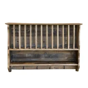 Hnědá antik dřevěná nástěnná polička s přihrádkami a háčky Plate Rack - 80*20*55 cm Chic Antique