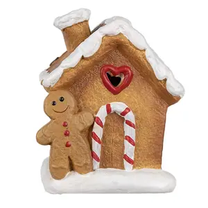 Keramická perníková chaloupka s perníčkem Gingerbread House - 11*7*16 cm Clayre & Eef