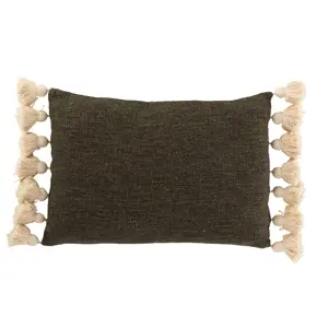 Produkt Khaki polštář se střapci a výplní Pompom - 50*35cm J-Line by Jolipa