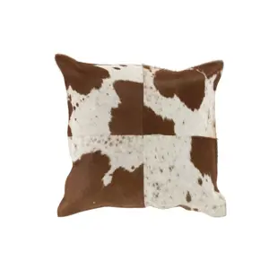 Produkt Kožený polštář s výplní Cow -  45*45*10cm J-Line by Jolipa