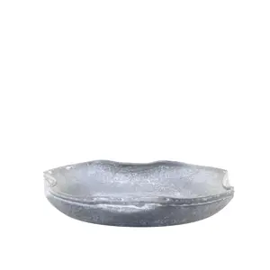 Produkt Zinkový antik plechový podnos s ohnutým okrajem Wavy S - Ø 15,5*2,5 cm Chic Antique